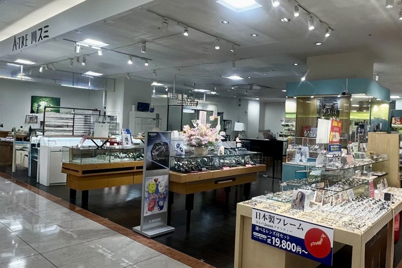 ア・トレ川スミ　イオン四日市尾平店